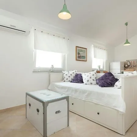 Apartment Jagacic & Rent A Bike *